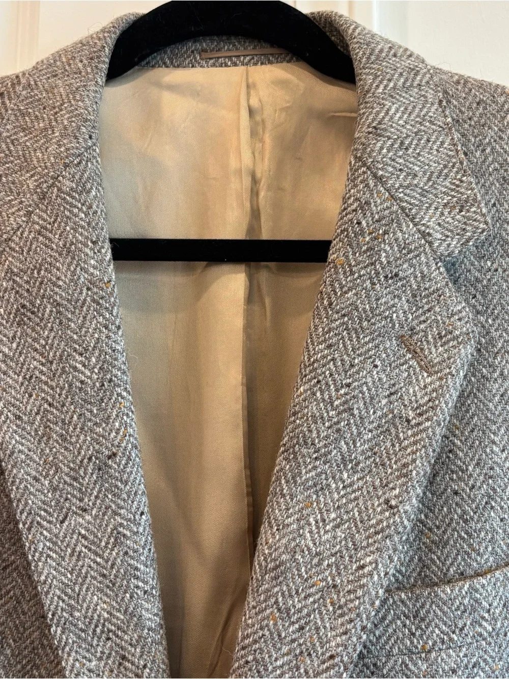 Vintage Magee Donegal Tweed Sport Herringbone Coat 42L Handwoven Ireland Wool